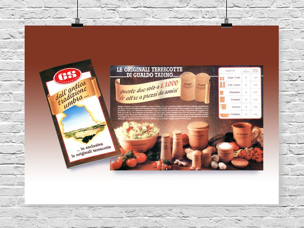 BROCHURES e DEPLIANT